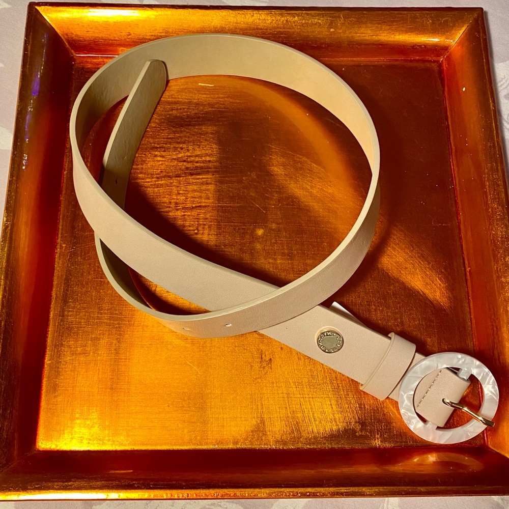 NWT Neutral Steve Madden Belt